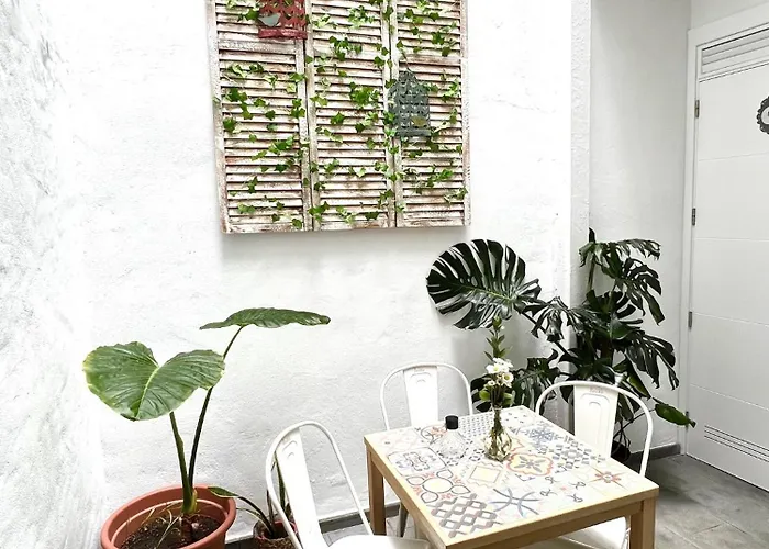 The Cathedral Vegueta Hotel 2*