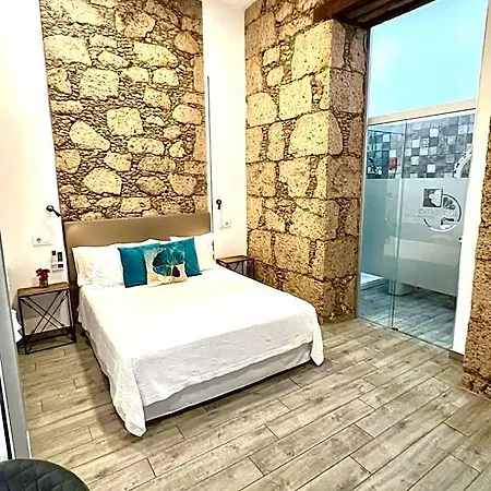 The Cathedral Vegueta Hotel