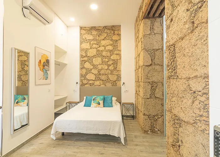 The Cathedral Vegueta Hotel 2*